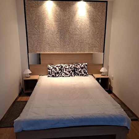 Nefelejcs Vendeghaz Hotel Balatonkenese Buitenkant foto